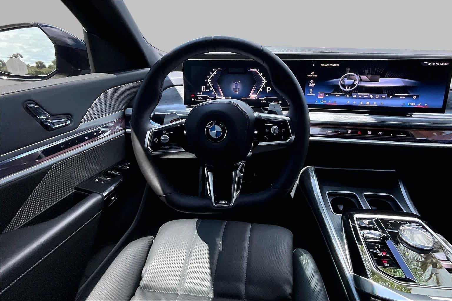 Used 2024 BMW 760i xDrive AWD/4WD image 6