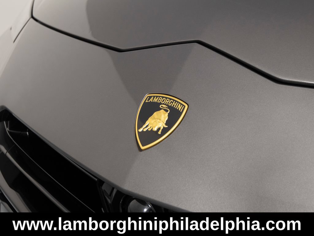 Used 2024 Lamborghini Urus Performante AWD/4WD image 45