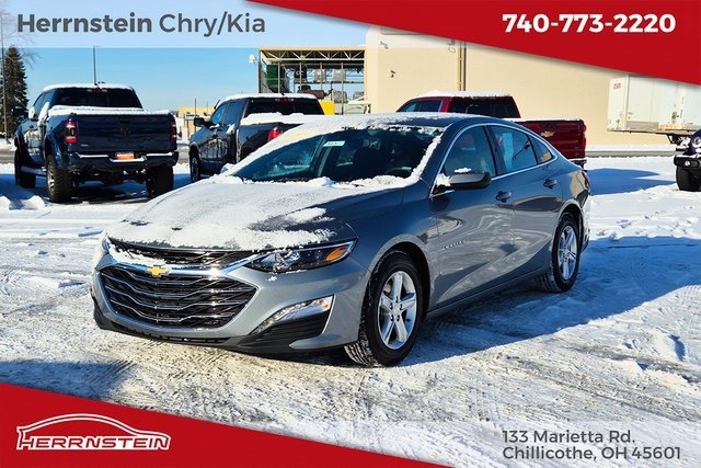 Used 2024 Chevrolet Malibu LT image 3
