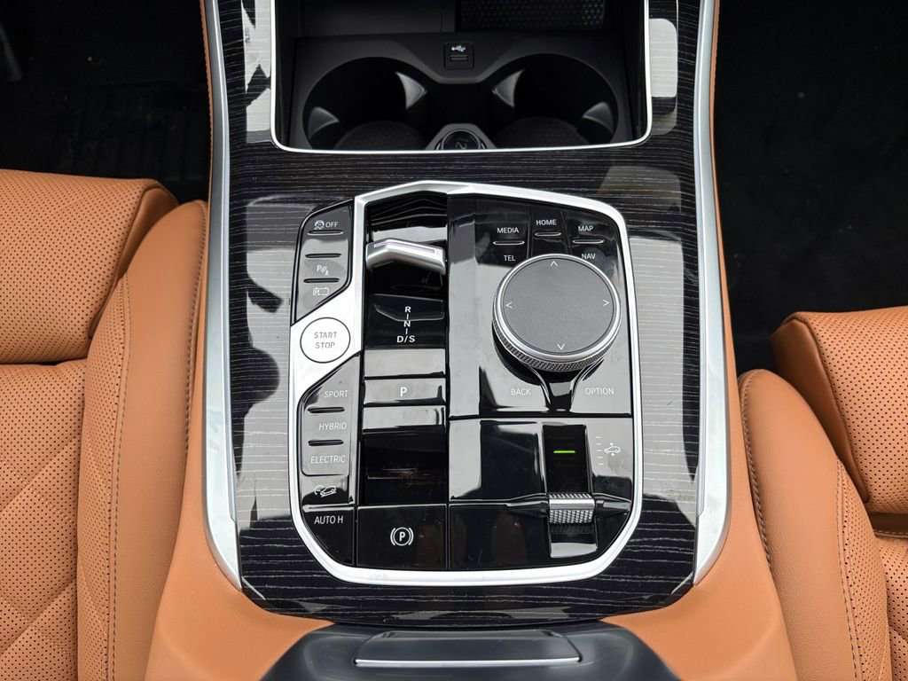 New 2026 BMW X5 xDrive50e AWD/4WD image 11