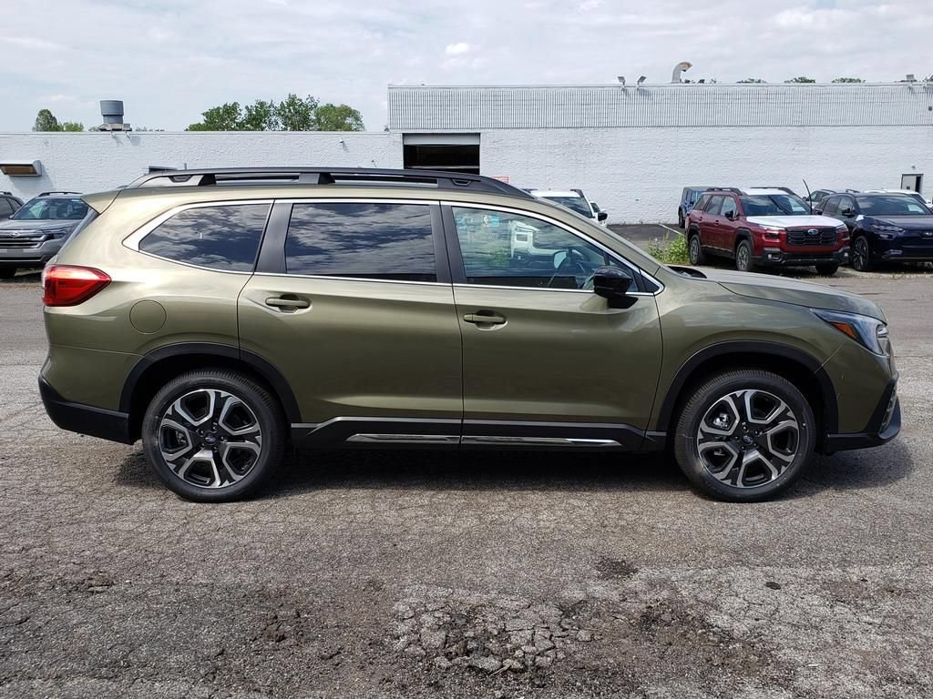 New 2026 Subaru Ascent Limited AWD/4WD image 2