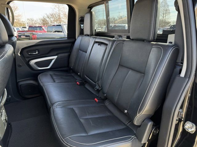 Used 2018 Nissan Titan PRO-4X w/ Pro-4x Convenience Package image 30