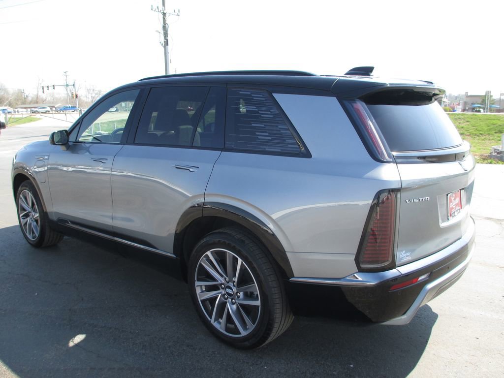 Used 2026 Cadillac Vistiq Sport w/ LPO, Floor Liner Package image 7