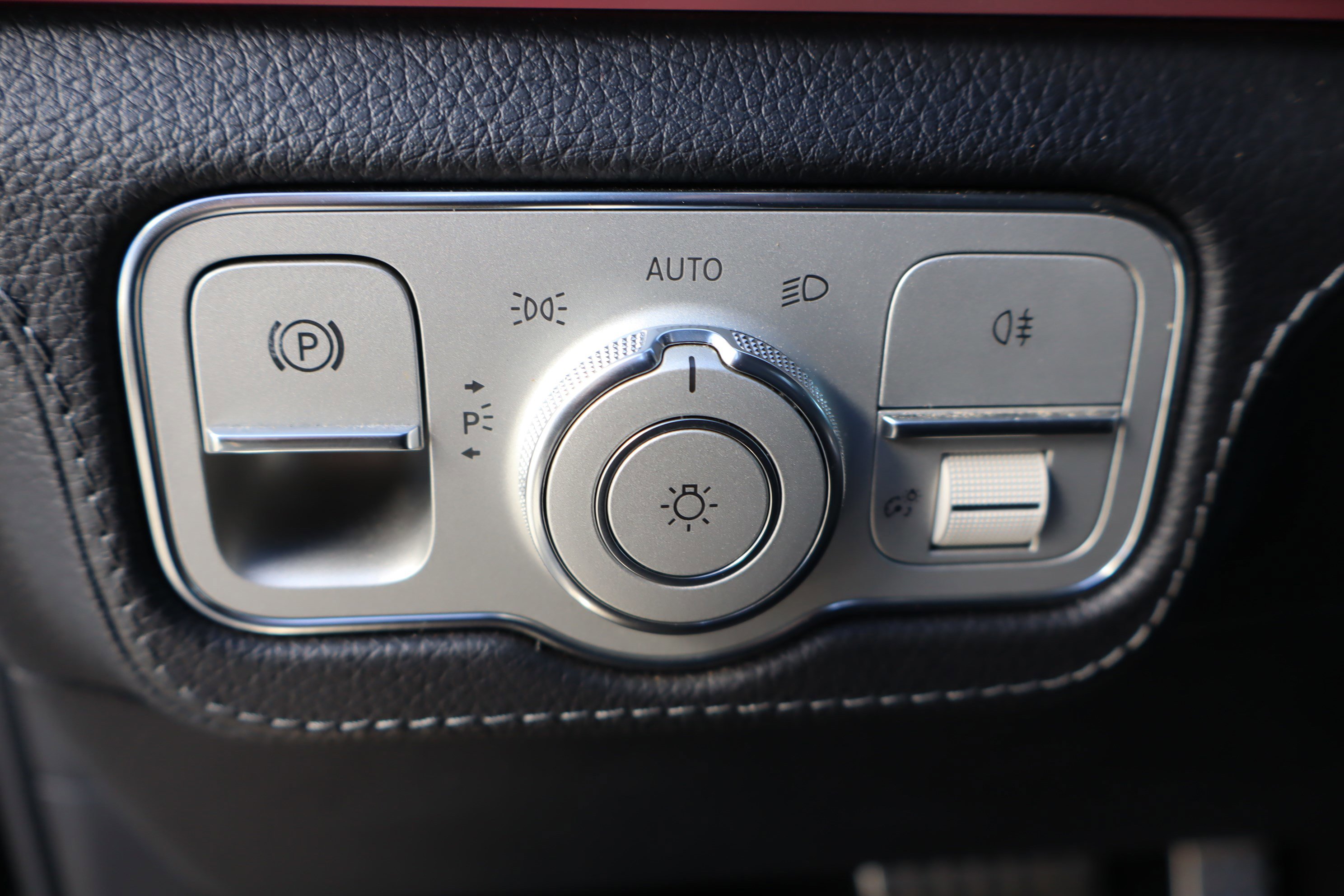 Used 2021 Mercedes-Benz GLS 580 4MATIC image 21