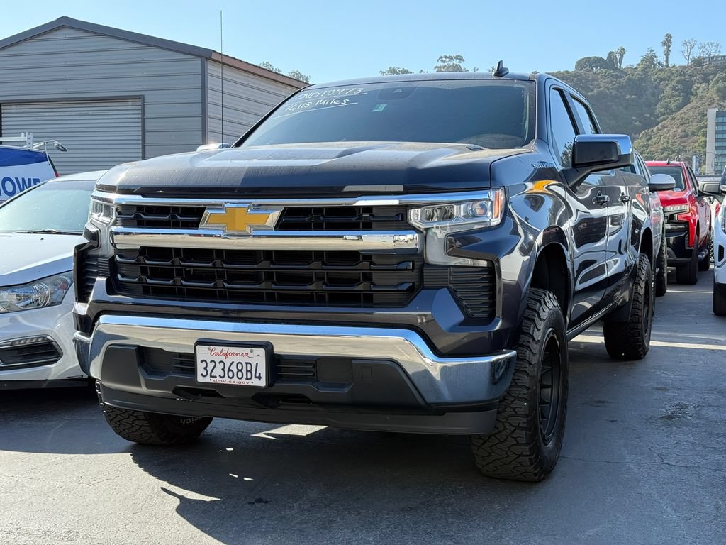 Used 2024 Chevrolet Silverado 1500 LT RWD image 12