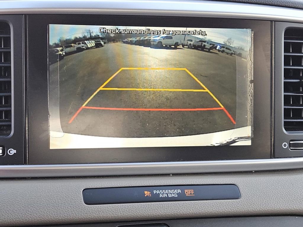 Used 2020 Kia Sportage LX image 22