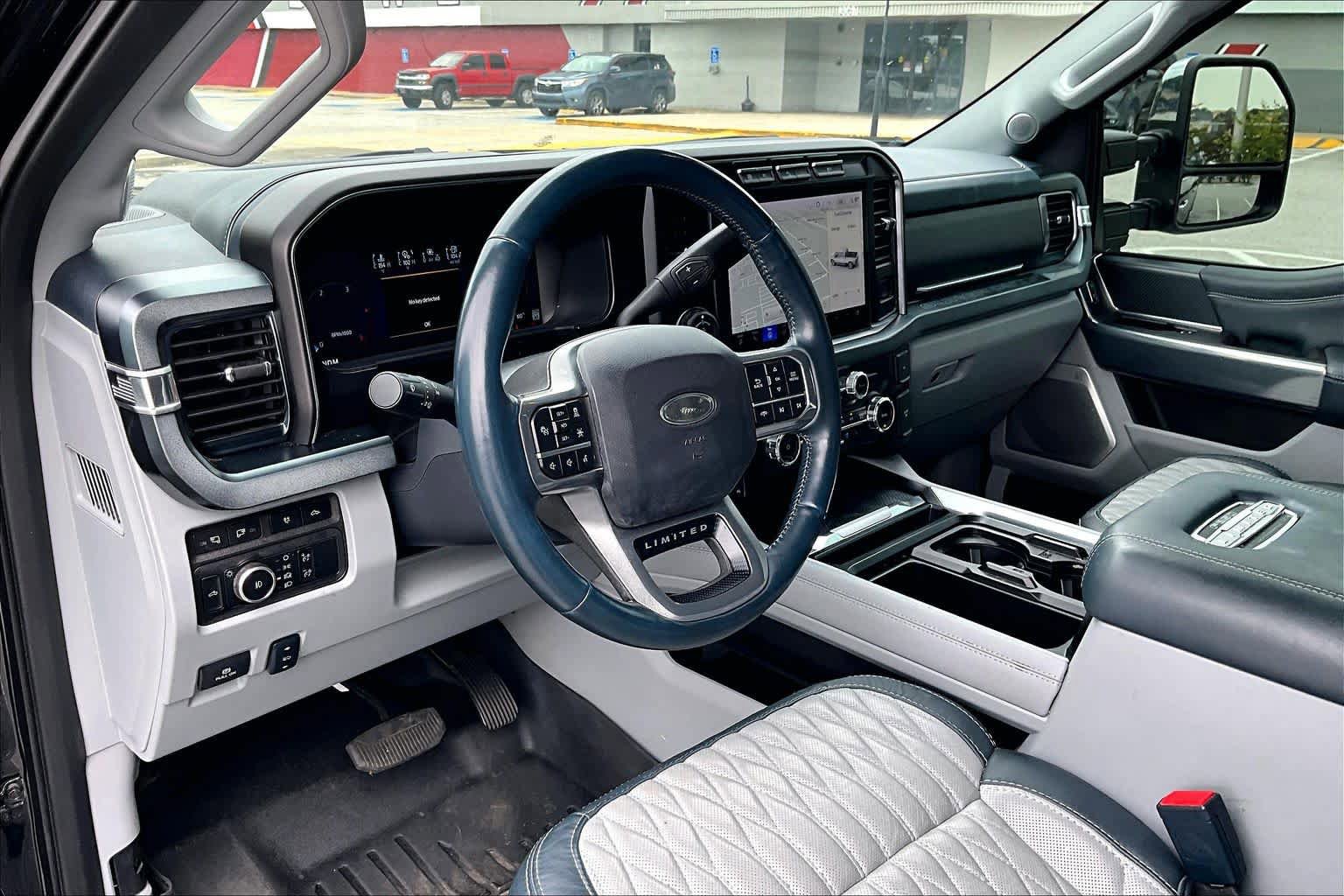 Used 2024 Ford F250 Limited AWD/4WD image 18