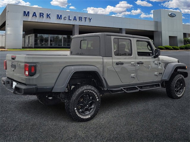 Used 2021 Jeep Gladiator Sport image 3