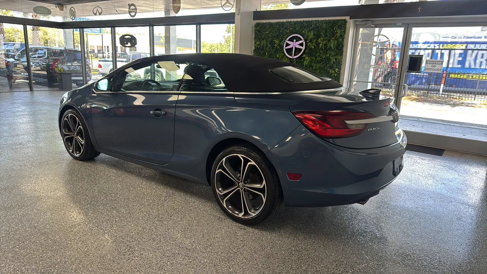Used 2017 Buick Cascada Premium FWD image 3