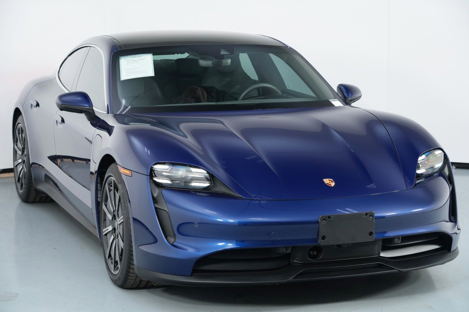 Used 2020 Porsche Taycan 4S w/ Premium Package AWD/4WD image 57