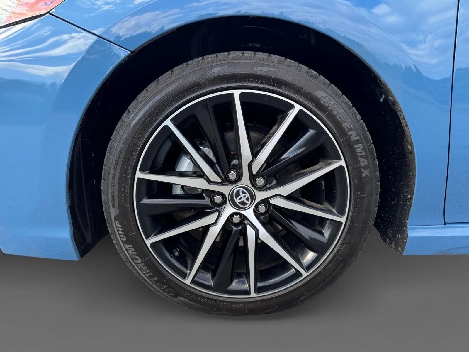 Used 2023 Toyota Camry SE FWD image 22