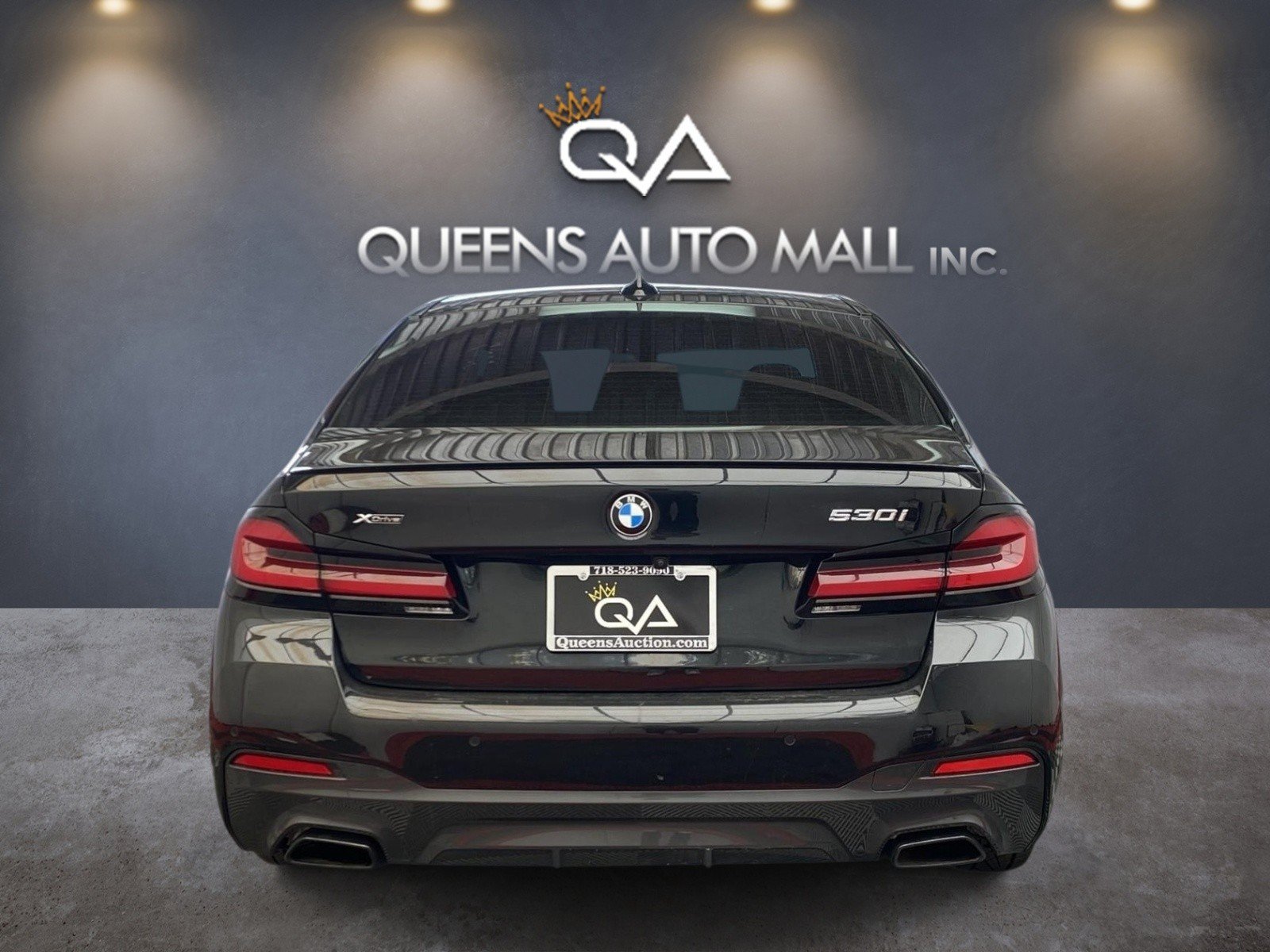 Used 2023 BMW 530i xDrive w/ M Sport Package AWD/4WD image 5