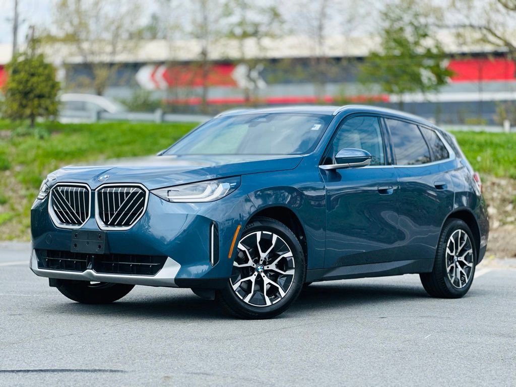 Certified 2026 BMW X3 xDrive30 w/ Convenience Package AWD/4WD image 1