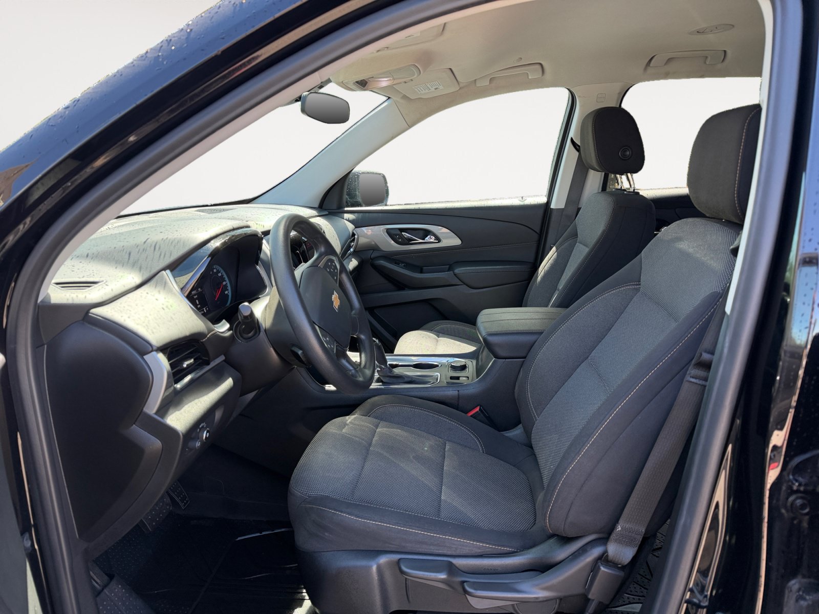 Used 2020 Chevrolet Traverse LS AWD/4WD image 9
