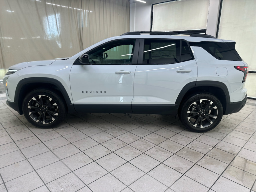 New 2027 Chevrolet Equinox RS w/ Convenience Package III FWD image 8