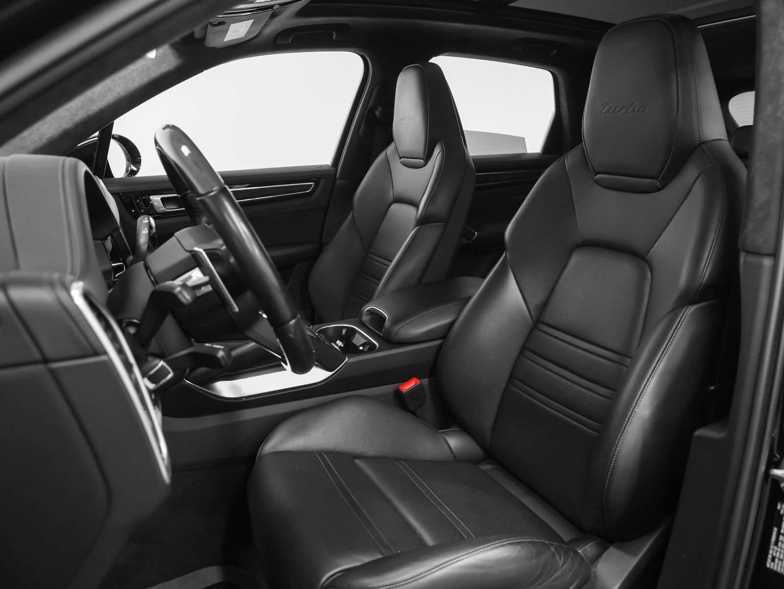 Certified 2021 Porsche Cayenne Turbo image 53