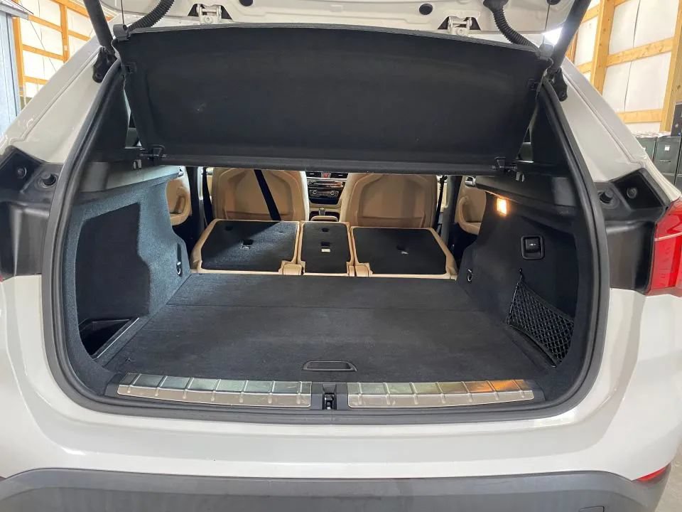 Used 2018 BMW X1 xDrive28i AWD/4WD image 33