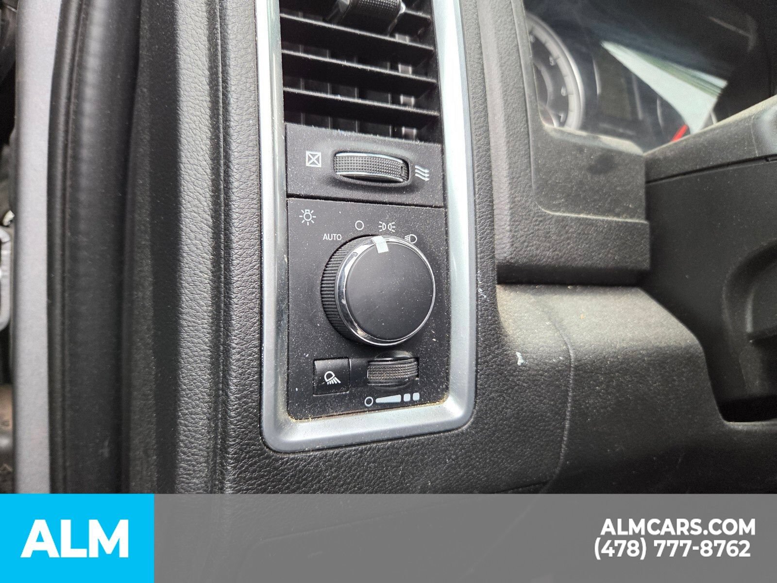 Used 2022 RAM 1500 Classic Warlock RWD image 12