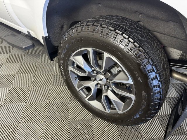 Used 2022 Chevrolet Silverado 1500 RST image 11