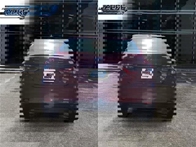 Used 2023 Toyota Camry LE image 4