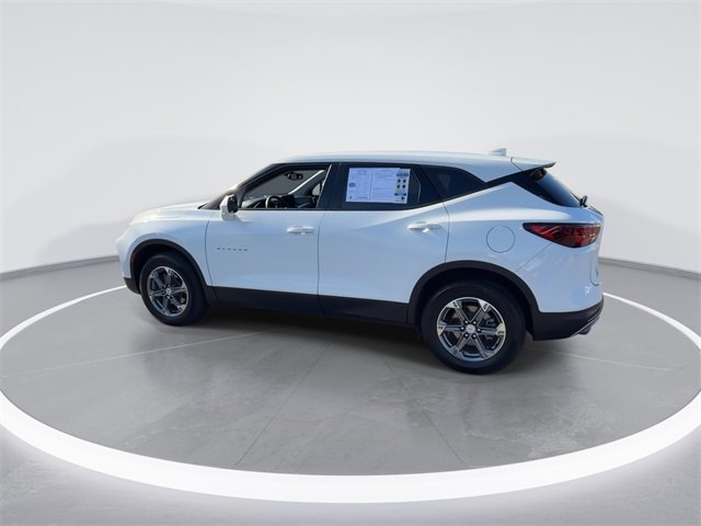 Used 2023 Chevrolet Blazer LT image 6
