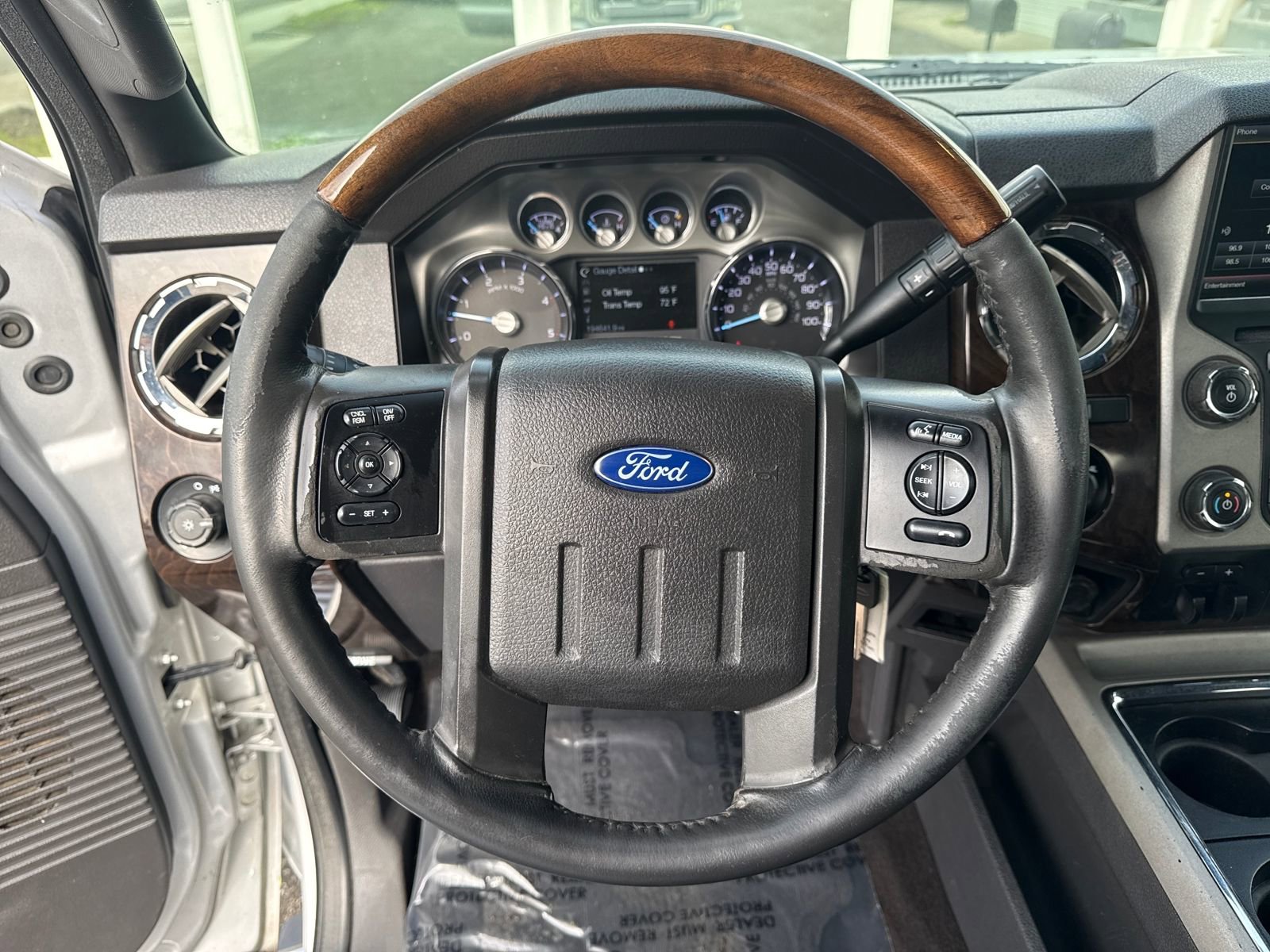 Used 2015 Ford F250 Platinum w/ FX4 Off-Road Package image 14