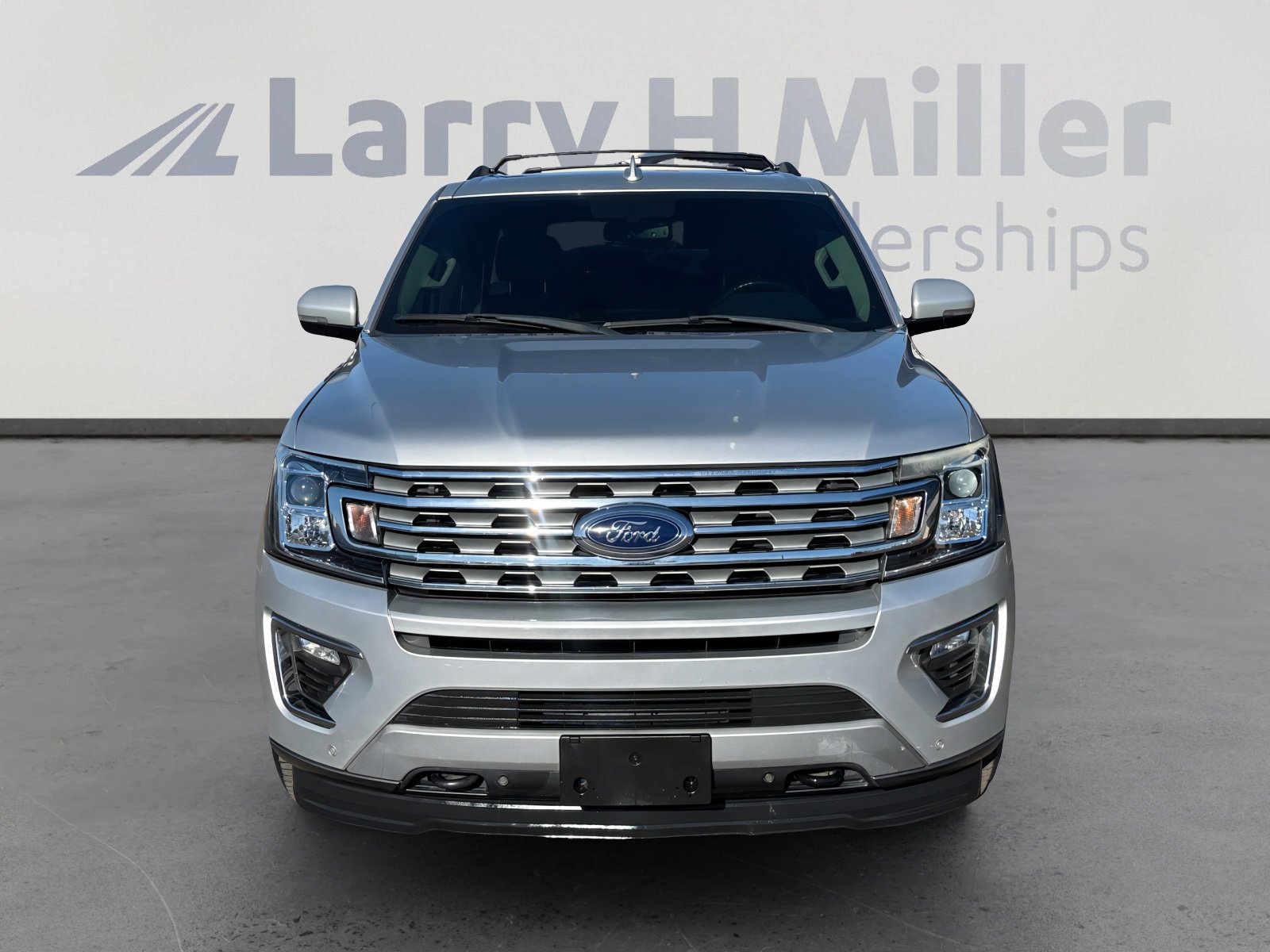 Used 2019 Ford Expedition Limited image 8