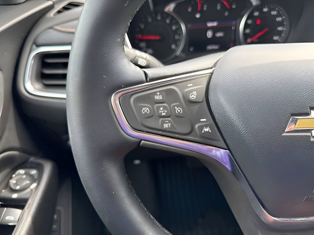 Used 2024 Chevrolet Equinox Premier image 29