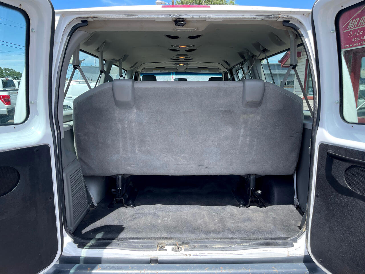 Used 2013 Ford E-350 and Econoline 350 XL image 11