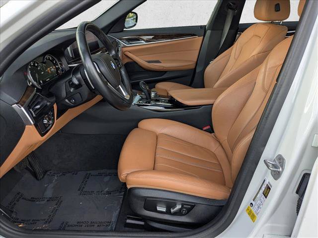 Used 2019 BMW 540i w/ Convenience Package RWD image 16