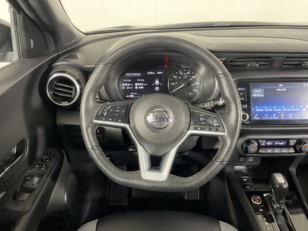 Used 2021 Nissan Kicks SR w/ SR Premium Package FWD image 12