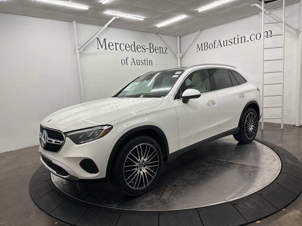 New 2026 Mercedes-Benz GLC 300 image 3