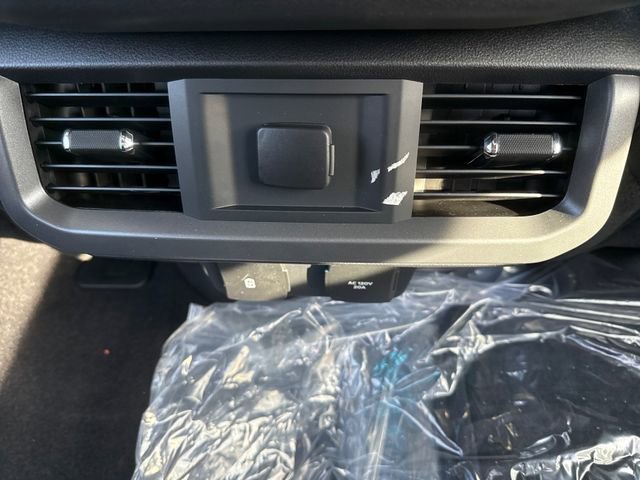 New 2025 Ford F150 XLT w/ Equipment Group 302A MID image 22