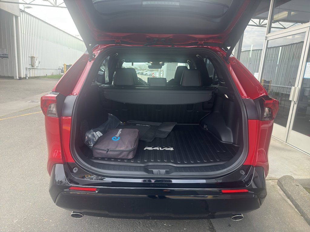 Used 2025 Toyota RAV4 XSE image 14
