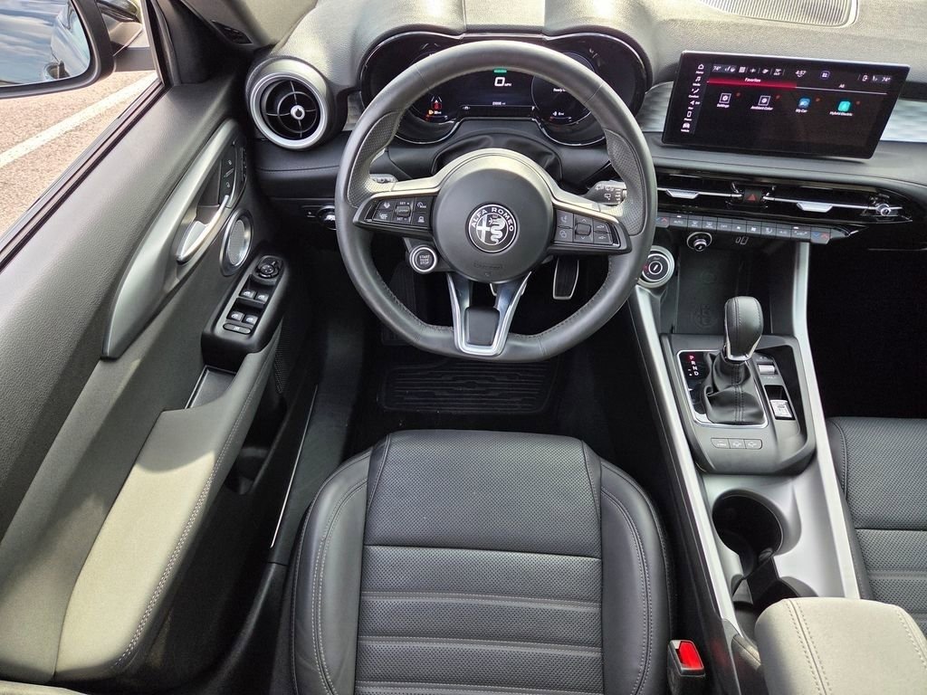 Used 2024 Alfa Romeo Tonale Veloce image 4