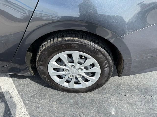 Used 2024 Kia Forte LX image 6