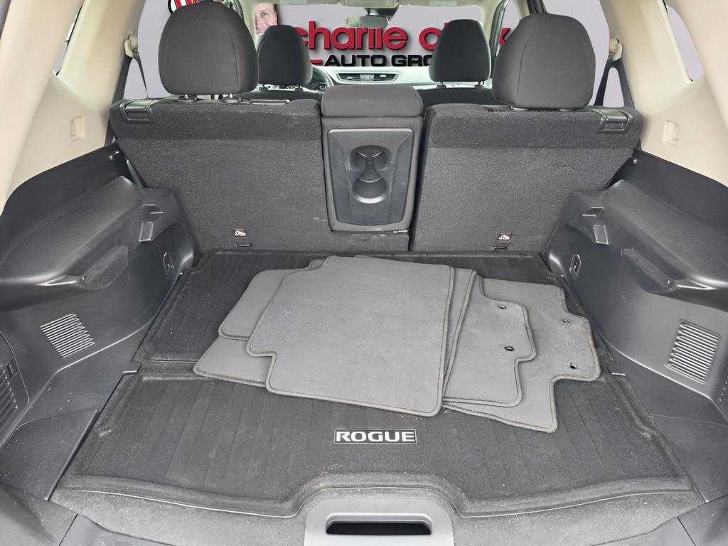 Used 2020 Nissan Rogue S w/ Special Edition Package FWD image 33
