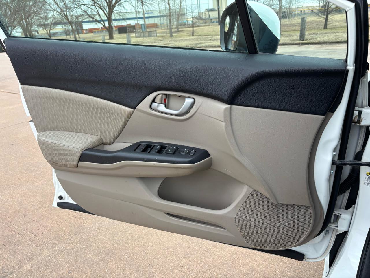 Used 2015 Honda Civic SE image 12