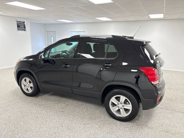 Used 2022 Chevrolet Trax LT w/ LT Convenience Package image 5