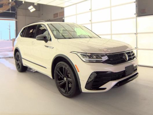 Used 2023 Volkswagen Tiguan SE R-Line AWD/4WD image 1