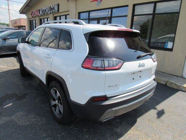 Used 2019 Jeep Cherokee Limited AWD/4WD image 10