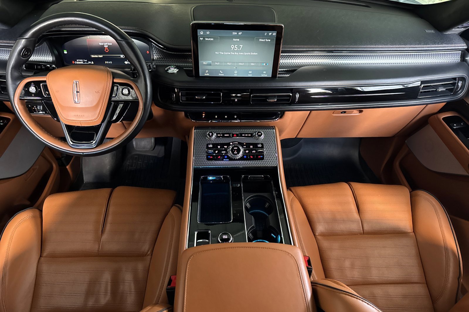 Used 2020 Lincoln Aviator Black Label Grand Touring w/ Class IV Trailer Tow Package image 13