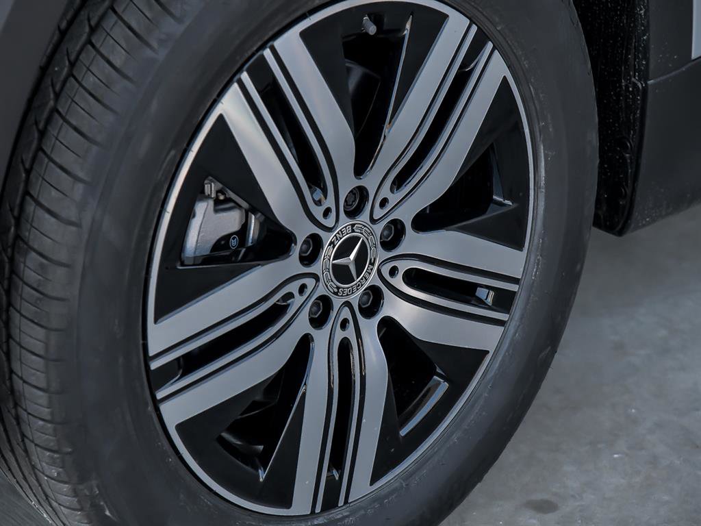 Certified 2025 Mercedes-Benz EQB 300 4MATIC image 5