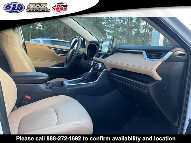 Used 2019 Toyota RAV4 XLE FWD image 15