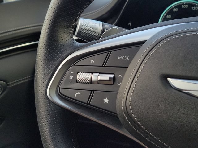 Used 2023 Genesis GV70 2.5T w/ Sport Prestige Package AWD/4WD image 28