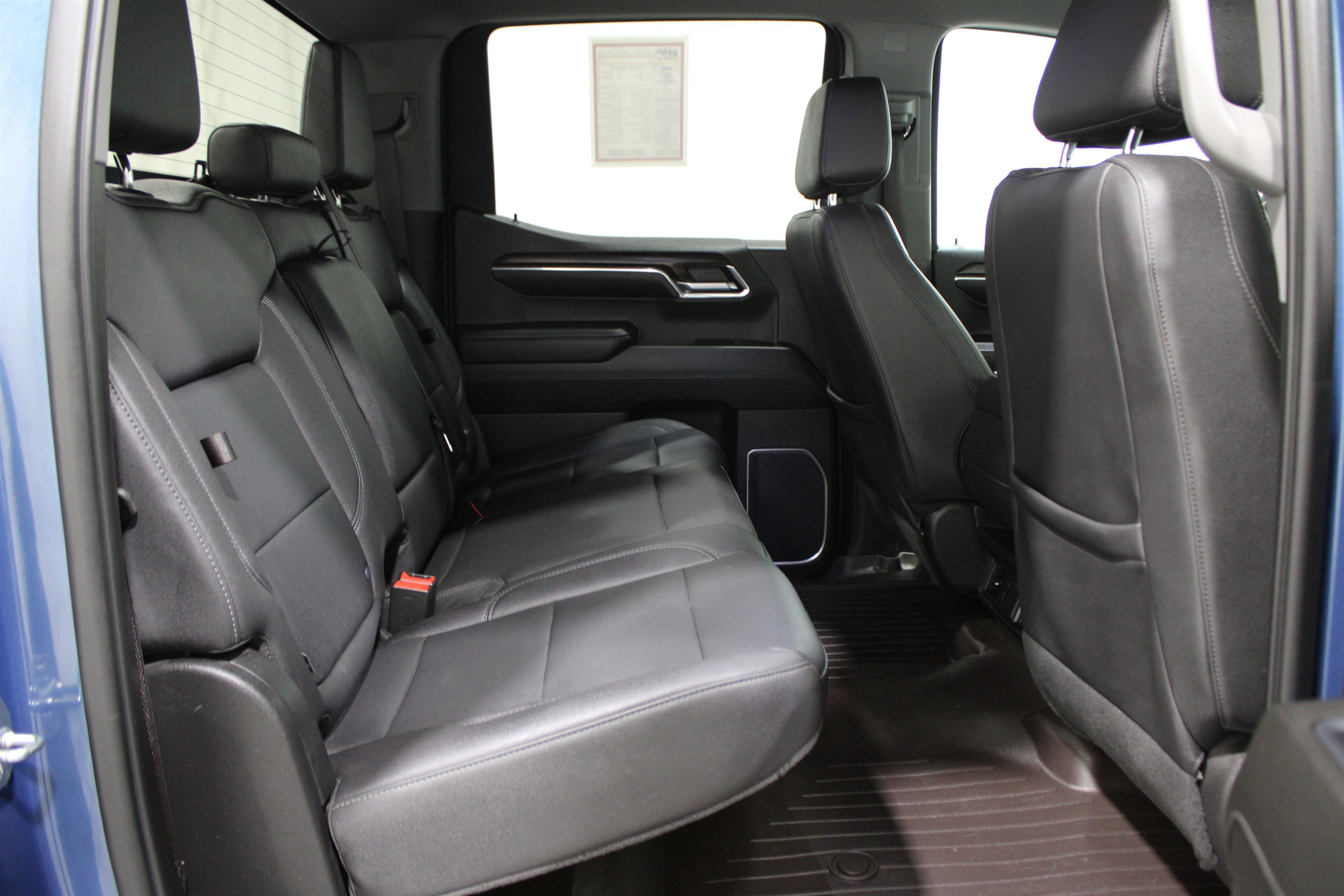 Used 2024 GMC Sierra 1500 SLT image 26