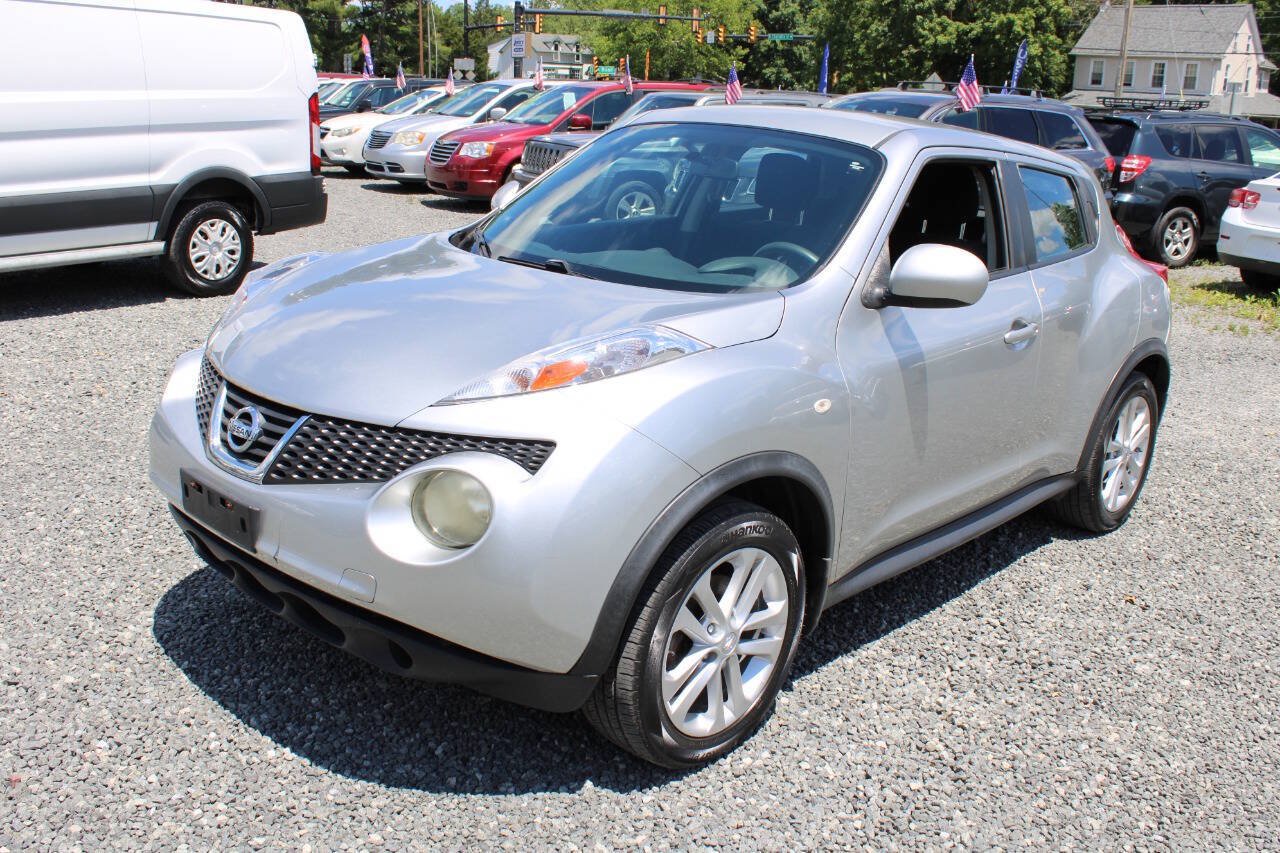 Used 2011 Nissan Juke S AWD/4WD image 2