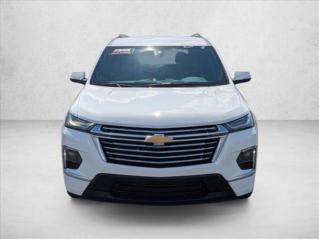 Used 2023 Chevrolet Traverse Premier image 2