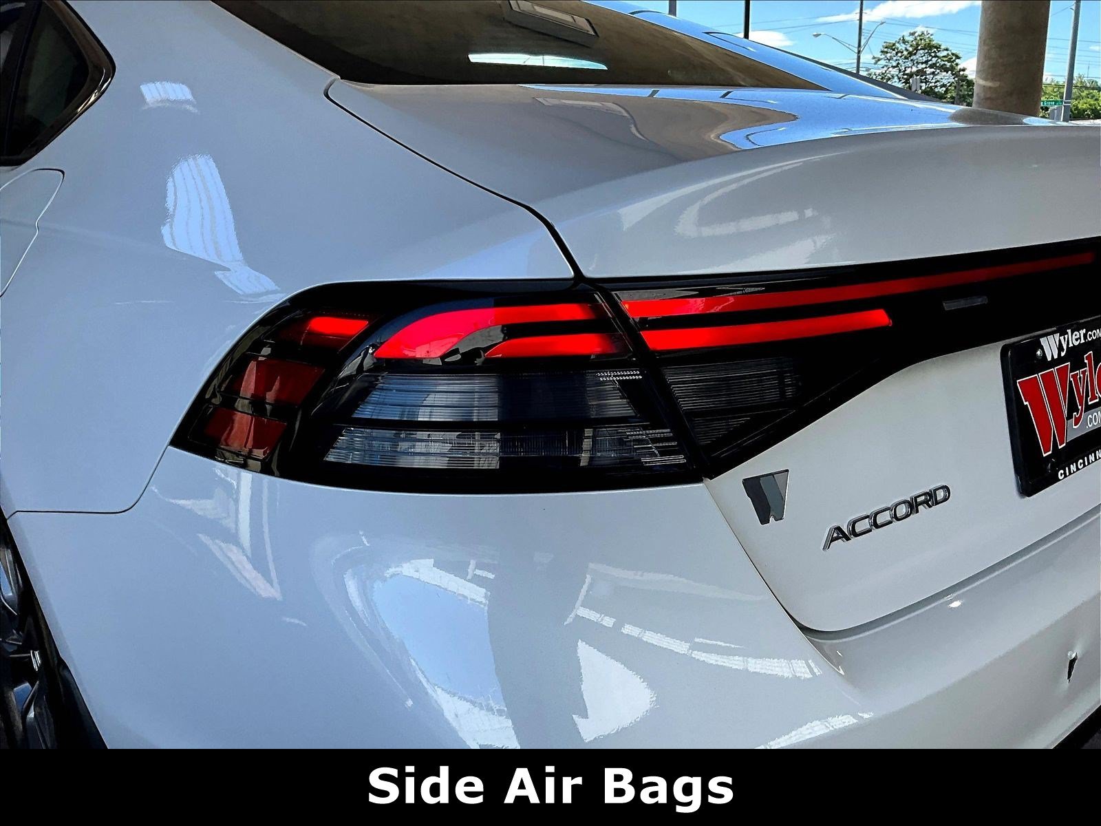 Used 2023 Honda Accord EX image 22