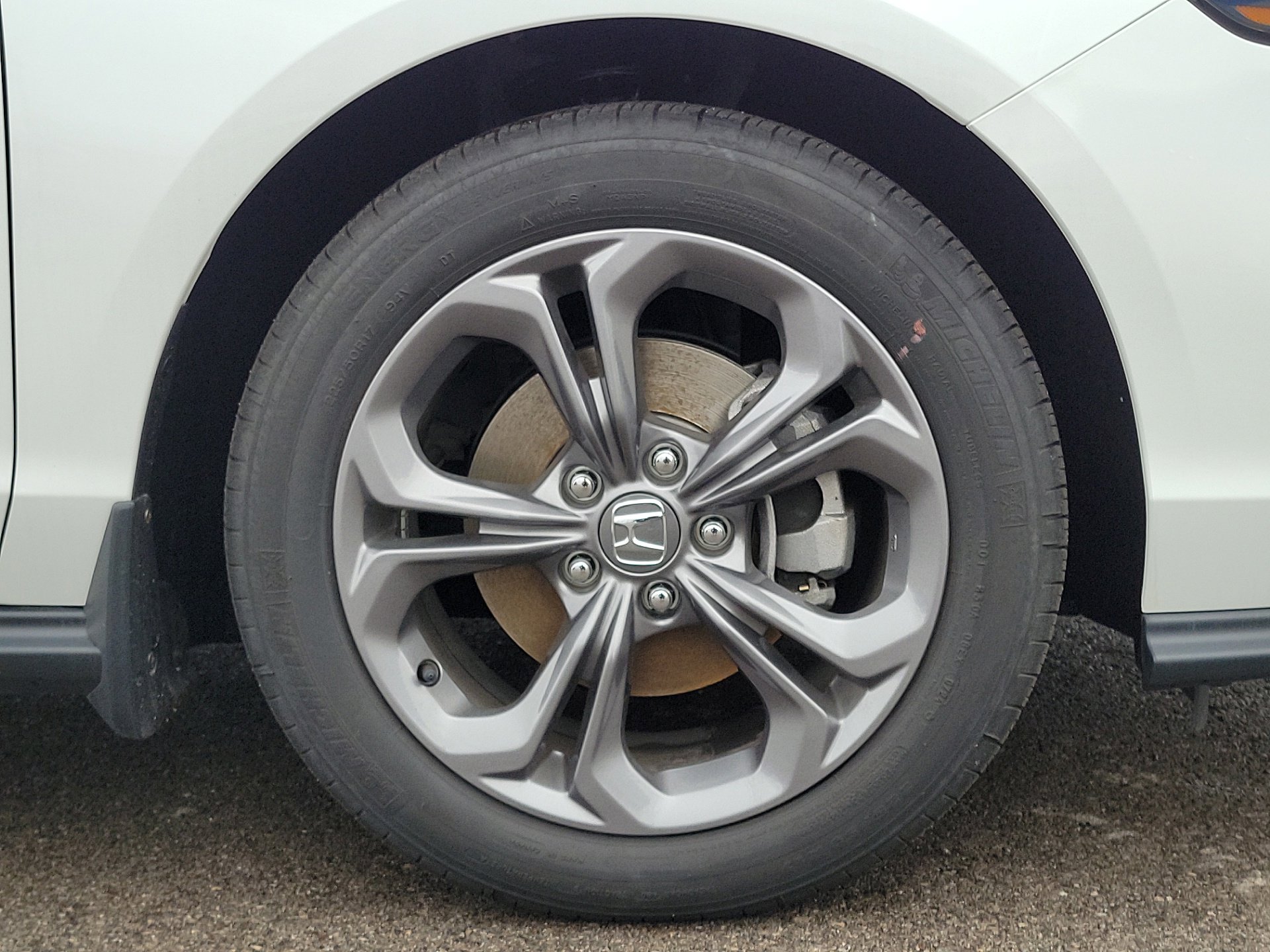 Certified 2024 Honda Accord EX image 5